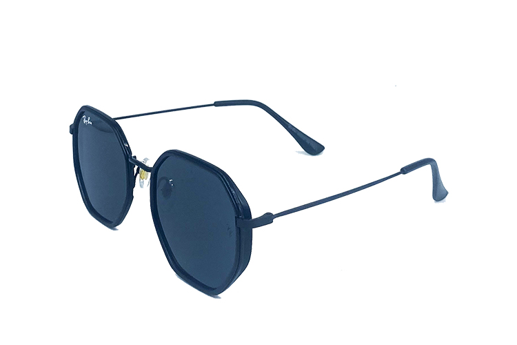 RayBan – RB3918