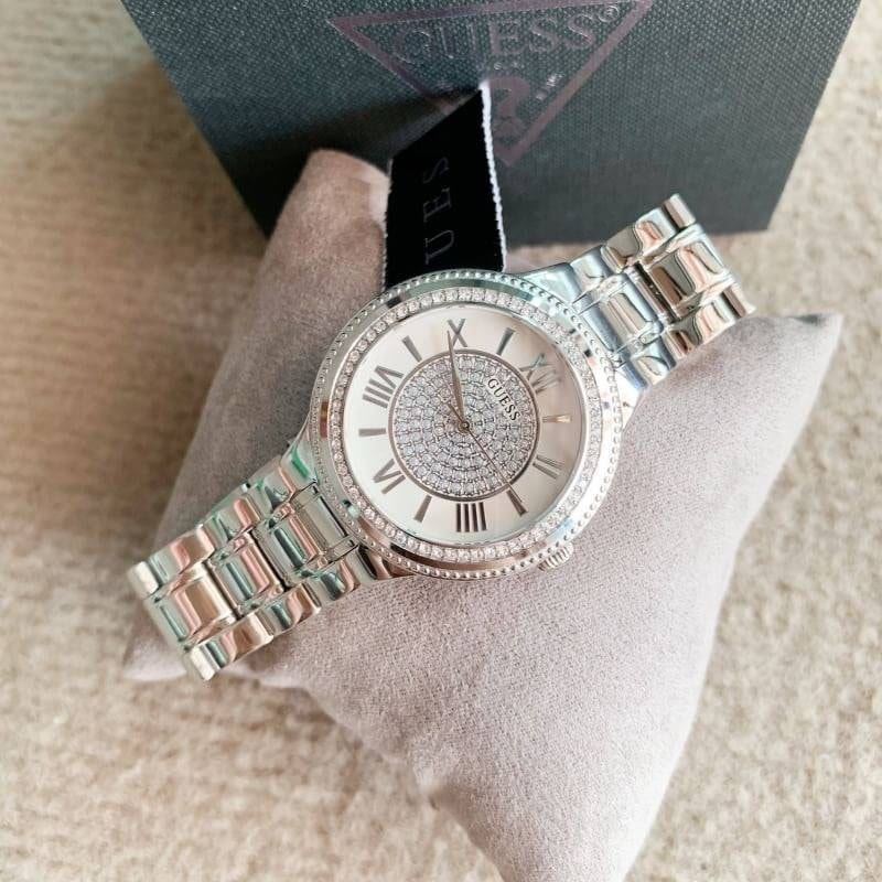Guess - W0637L1