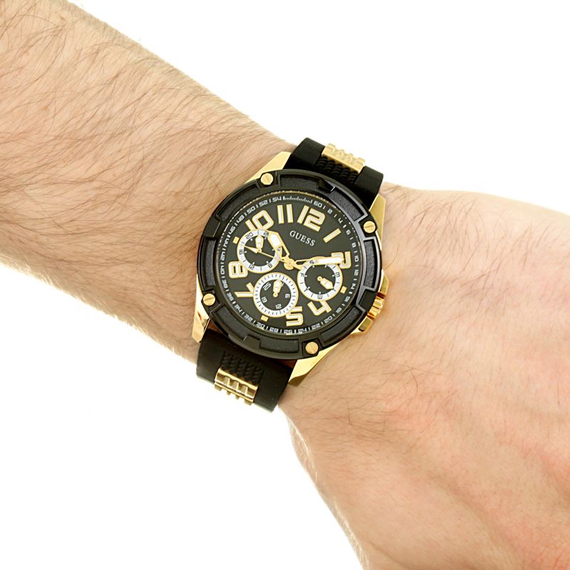 Guess - GW0051G2