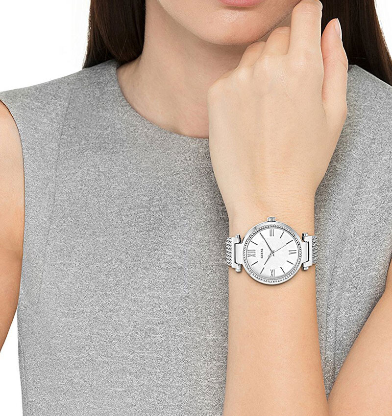 Guess - W0638L1