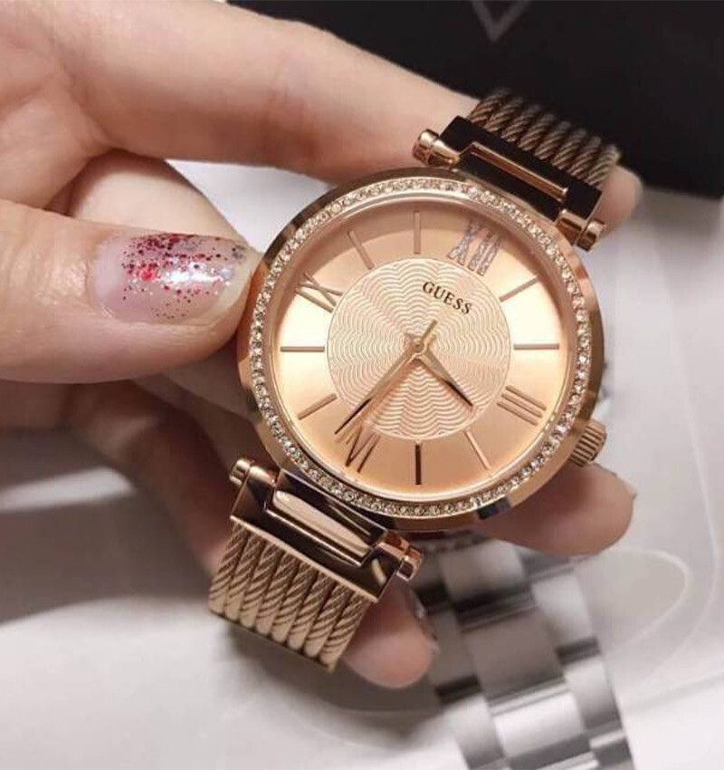 Guess - W0638L4