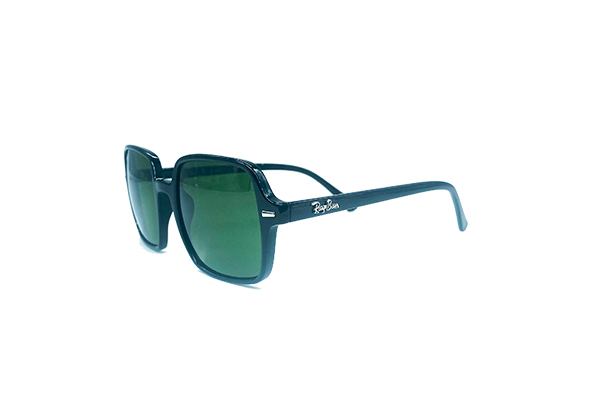 RayBan – RB3922