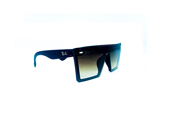 RayBan – RB3937